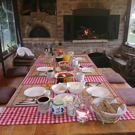 Farmica, Bed&Breakfast, Bazen Izdvojen Nekoliko Minuta Hoda Thurdevac Exterior photo